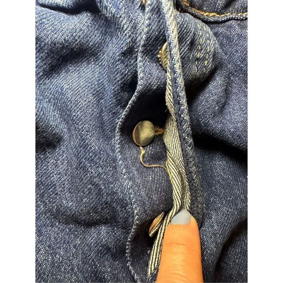 Zara Ripped-Hem Mom Jeans high rise distressed sz 8 - Picture 3 of 9